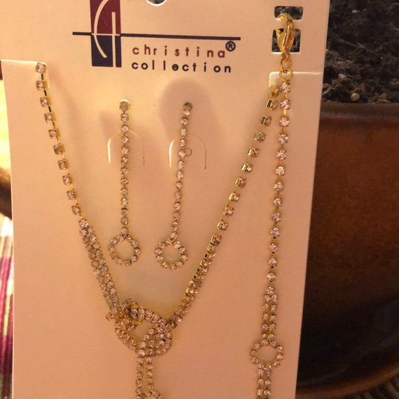 Necklace earrings set - Picture 4 of 4